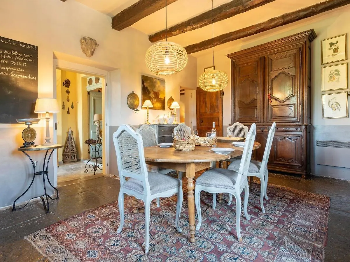 Beautiful Holiday Home With Private Pool Labeaume