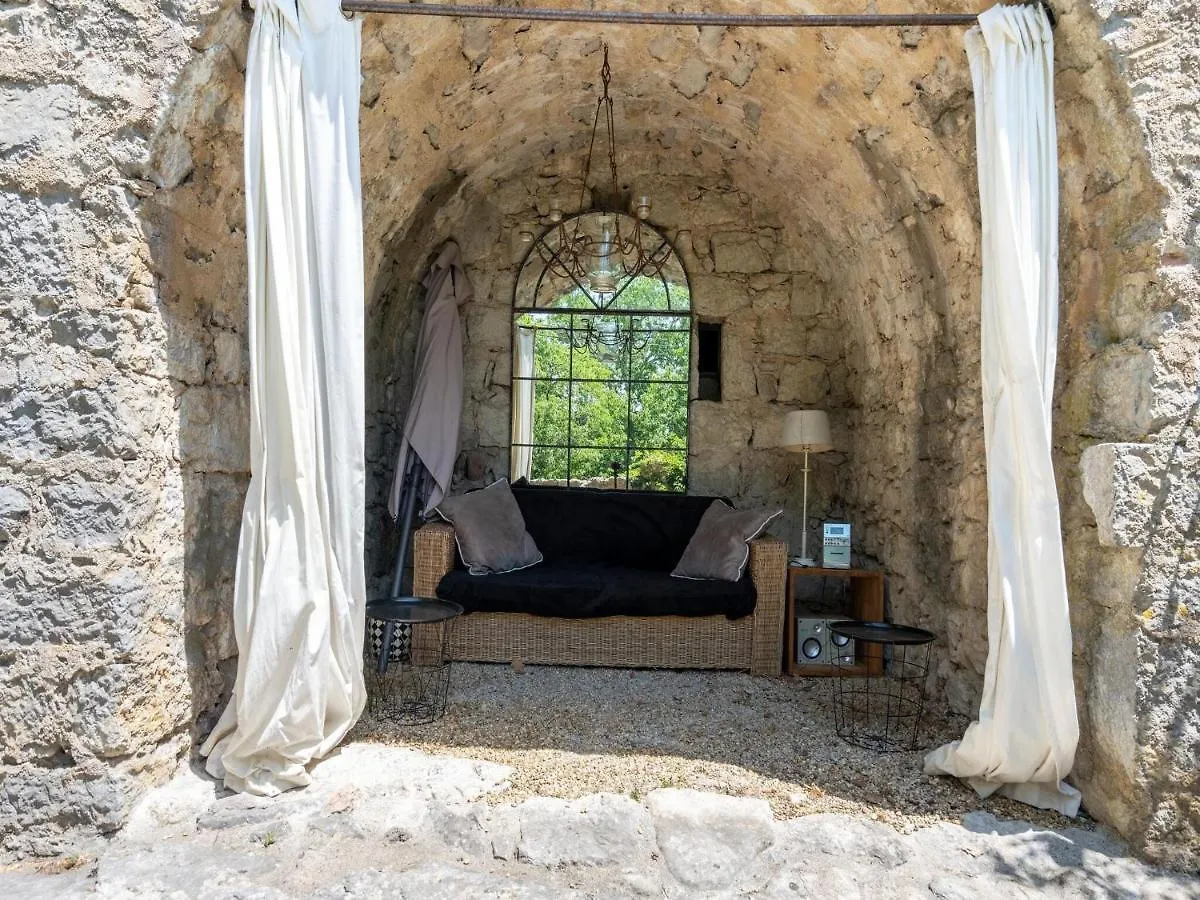 Beautiful Holiday Home With Private Pool Labeaume