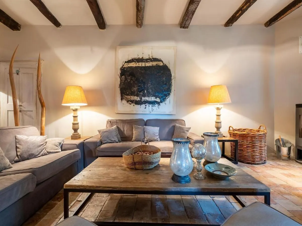 Beautiful Holiday Home With Private Pool Labeaume